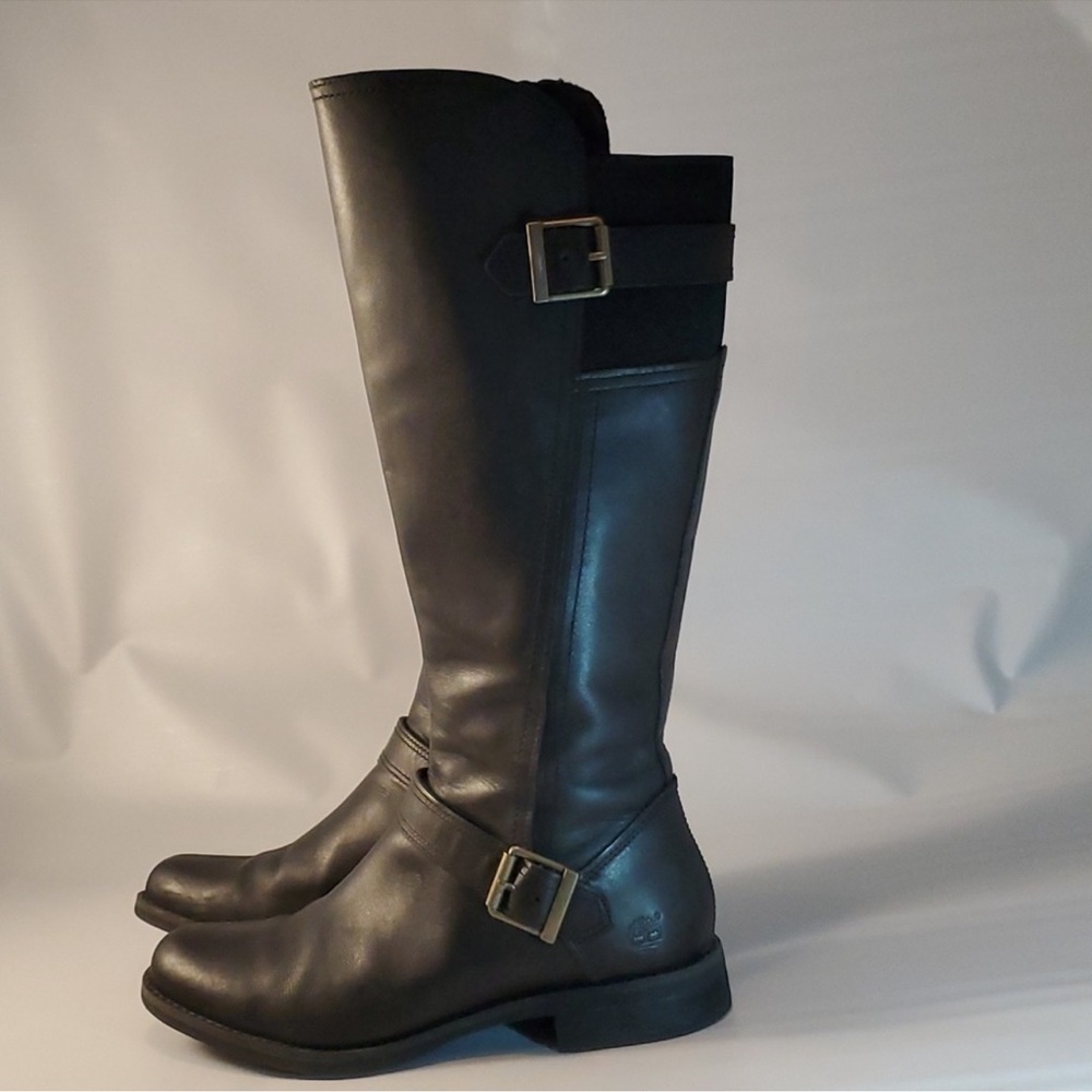 Woman’s timberland size 9 boots. Great condition